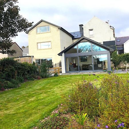 Dingle Garden Townhouse B&B 외부 사진 The house of the artist in 2019
